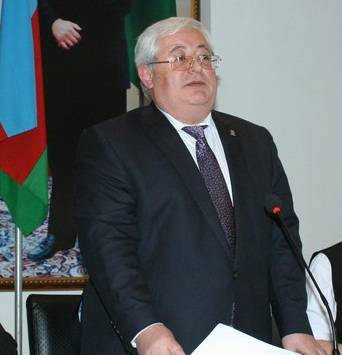 İCRA BAŞÇILARINDAN KİMİ QABAĞA SALIRLAR? İCRA BAŞÇILARINDAN KİMİ QABAĞA SALIRLAR?