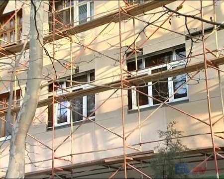 Bakıda turistlərin gəlişinə bəzənən binalara etiraz var - Yasamal sakinləri: «Nəfəs ala bilmirik» Bakıda turistlərin gəlişinə bəzənən binalara etiraz var - Yasamal sakinləri: «Nəfəs ala bilmirik»