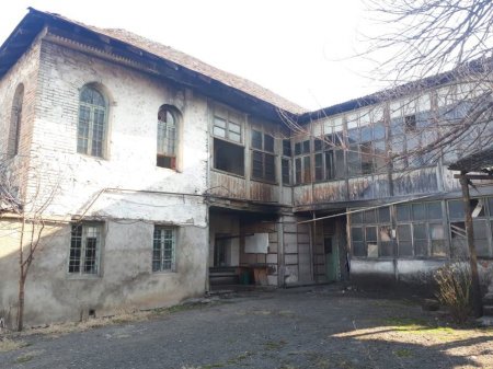 Şəkinin Dezinfeksiya mərkəzindən biabırçı görüntülər Şəkinin Dezinfeksiya mərkəzindən biabırçı görüntülər