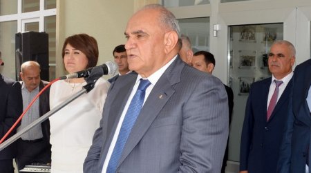Zərdabın icra başçısı da HƏDƏFDƏDİR... Zərdabın icra başçısı da HƏDƏFDƏDİR...