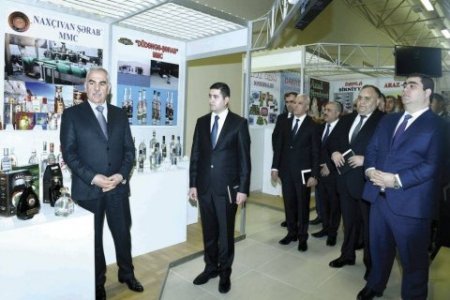 İLGİNC: Naxçıvan Ali Məclisinin sədr əvəzi Anar İbrahimov öz adamını işdən çıxartdı İLGİNC: Naxçıvan Ali Məclisinin sədr əvəzi Anar İbrahimov öz adamını işdən çıxartdı