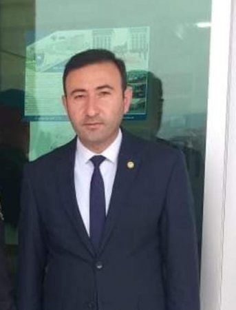 Həbsdəki icra başçısının AT BAXICISI necə müəllim oldu? Həbsdəki icra başçısının AT BAXICISI necə müəllim oldu?