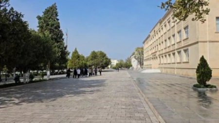 Onlar 4 aydır, əməkhaqqı ala bilmirlər Onlar 4 aydır, əməkhaqqı ala bilmirlər