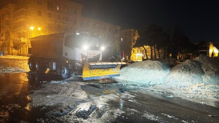 Baki qardan təmizlənir