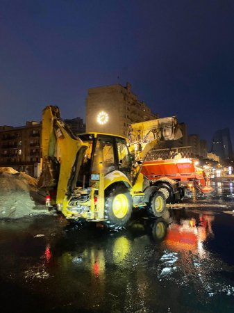 Paytaxtda qarın təmizlənməsi davam edir