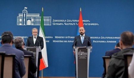 Azərbaycan Ermənistanla sülh üçün yeni şərtlər irəli sürməyib Azərbaycan Ermənistanla sülh üçün yeni şərtlər irəli sürməyib