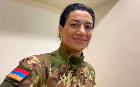 "Paşinyanın arvadı Qarabağdan qara ciplə qaçdı" "Paşinyanın arvadı Qarabağdan qara ciplə qaçdı"