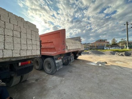 ADY-də 'Kurtlar Vadisi': Rövşən Rüstəmovun işçiləri racon kəsir, haqq alır... ADY-də 'Kurtlar Vadisi': Rövşən Rüstəmovun işçiləri racon kəsir, haqq alır...