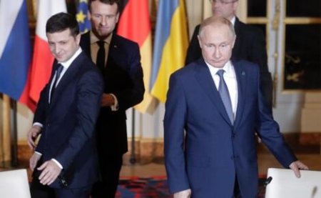 Putin Zelenski ilə görüşə gedəcəkmi? Putin Zelenski ilə görüşə gedəcəkmi?