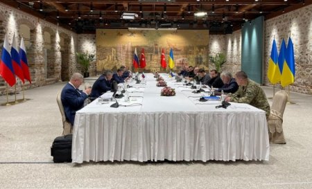 Sülhü ağırlaşdıran şərtlər və İstanbul danışıqlarından gözləntilər Sülhü ağırlaşdıran şərtlər və İstanbul danışıqlarından gözləntilər