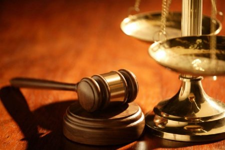 Nizami rayon Dövlət Sığorta Agentliyinin sabiq direktoru məhkəmə zalından həbs edilib Nizami rayon Dövlət Sığorta Agentliyinin sabiq direktoru məhkəmə zalından həbs edilib