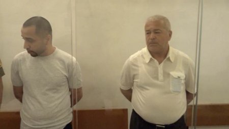 Məşhur milyonçunun qardaşı hakim qarşısında Məşhur milyonçunun qardaşı hakim qarşısında